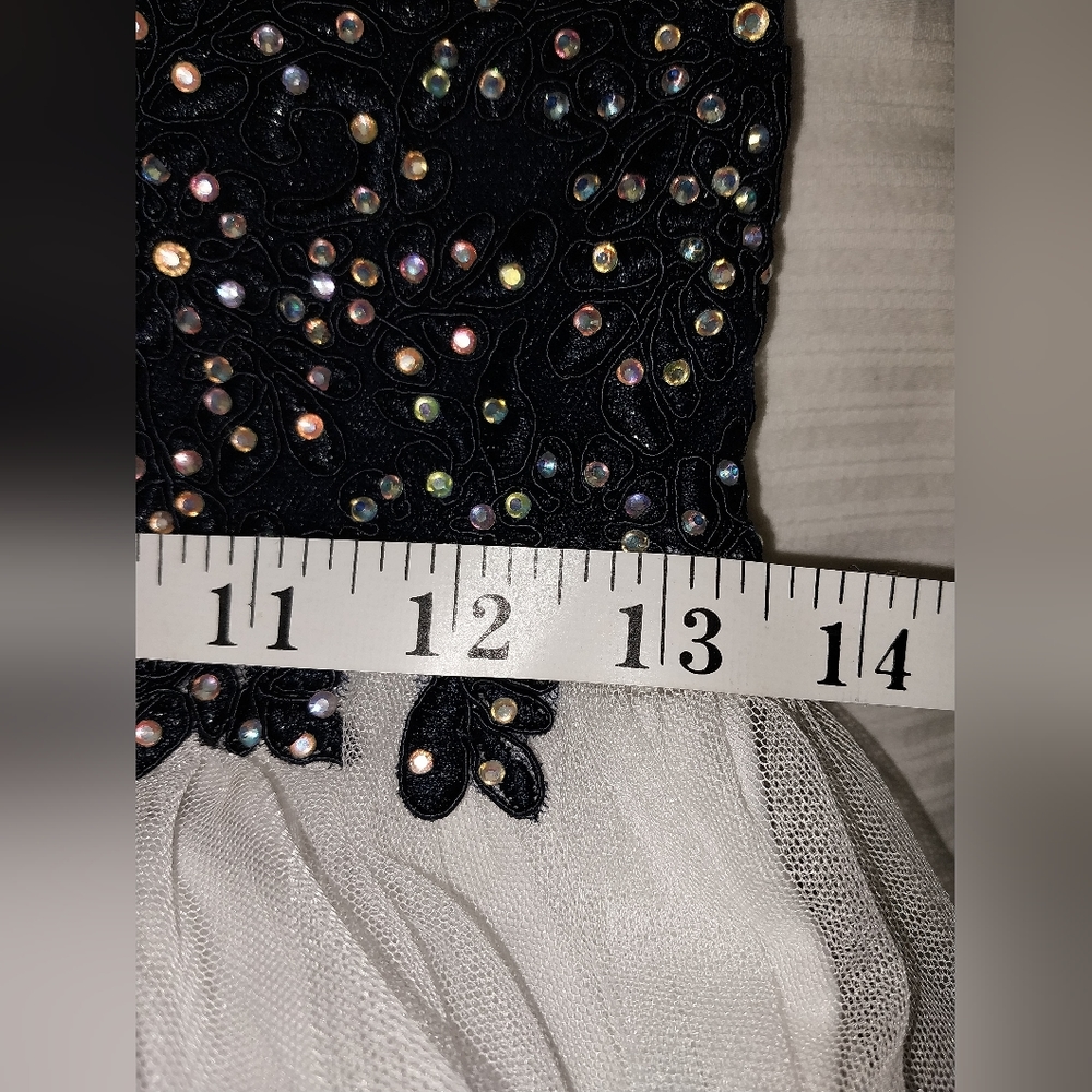 Blondie Nights by Stacy Sklar Navy Blue/ White Tulle Halter Formal Dress Size 7 - Picture 13 of 16